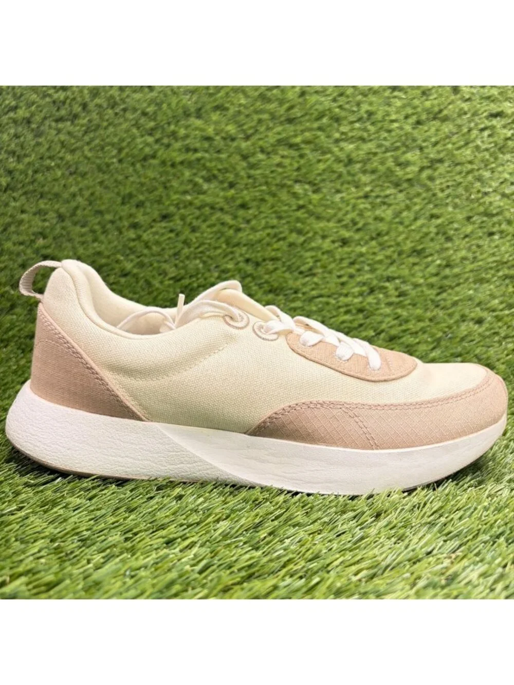 Allbirds Courier Womens Size 9 Stony Cream Beige Athletic Running Shoes Sneakers
